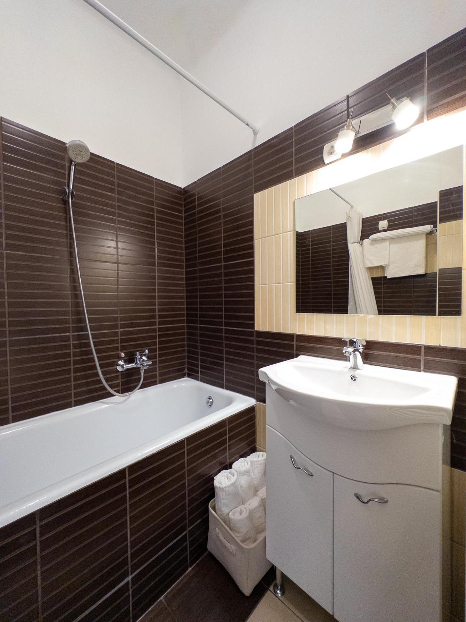 Loggia Apartman Gyor Luaran gambar